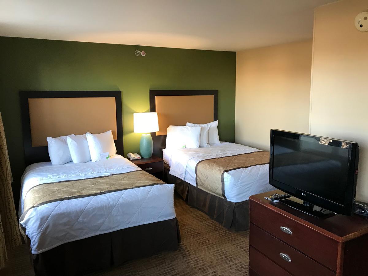Extended Stay America Suites - Detroit - Auburn Hills - Featherstone Rd Экстерьер фото