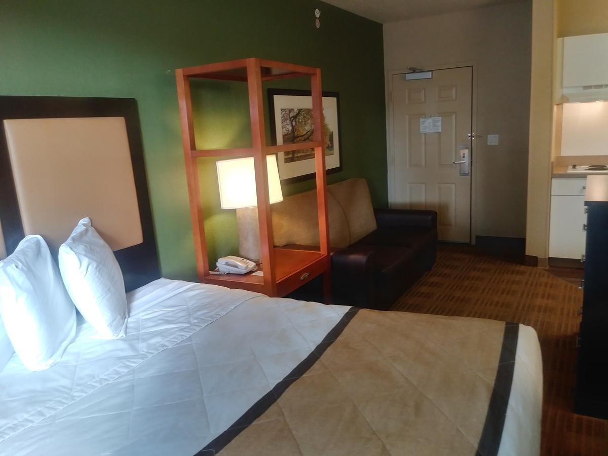 Extended Stay America Suites - Detroit - Auburn Hills - Featherstone Rd Экстерьер фото