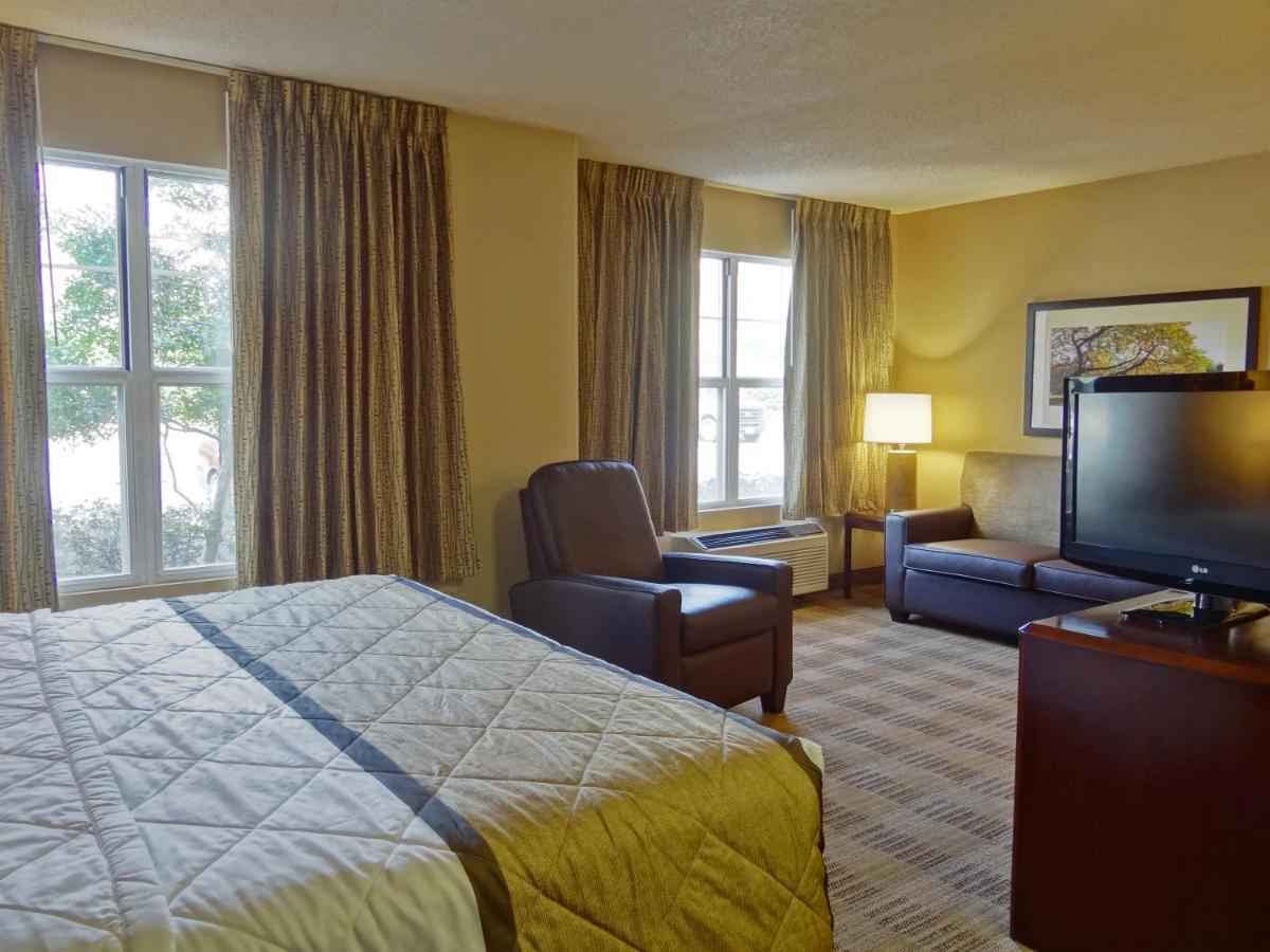 Extended Stay America Suites - Detroit - Auburn Hills - Featherstone Rd Экстерьер фото